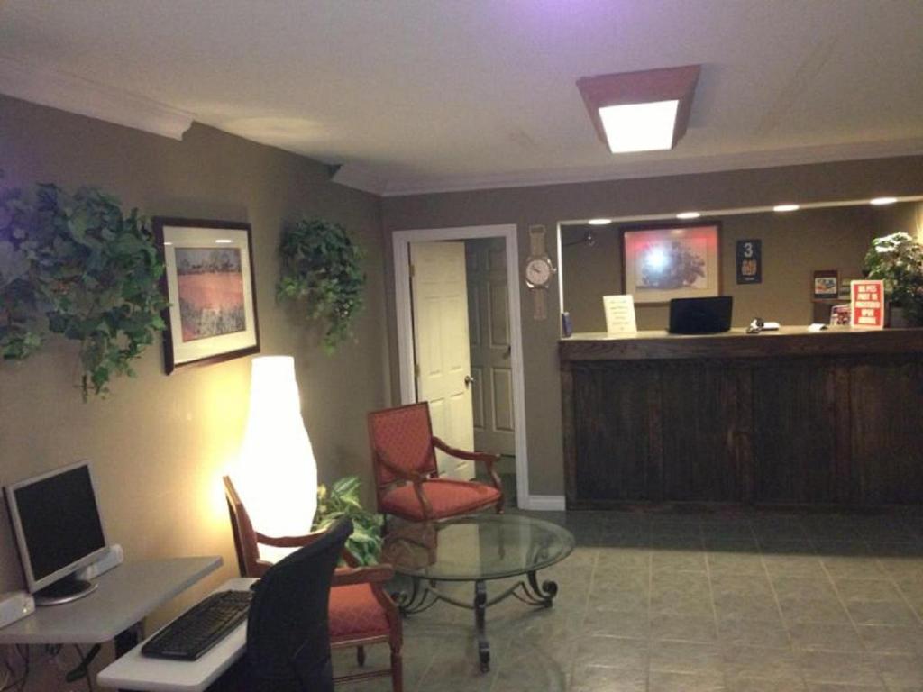 Cache Creek Inn Exterior foto
