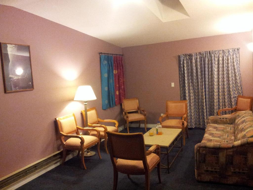 Cache Creek Inn Cameră foto