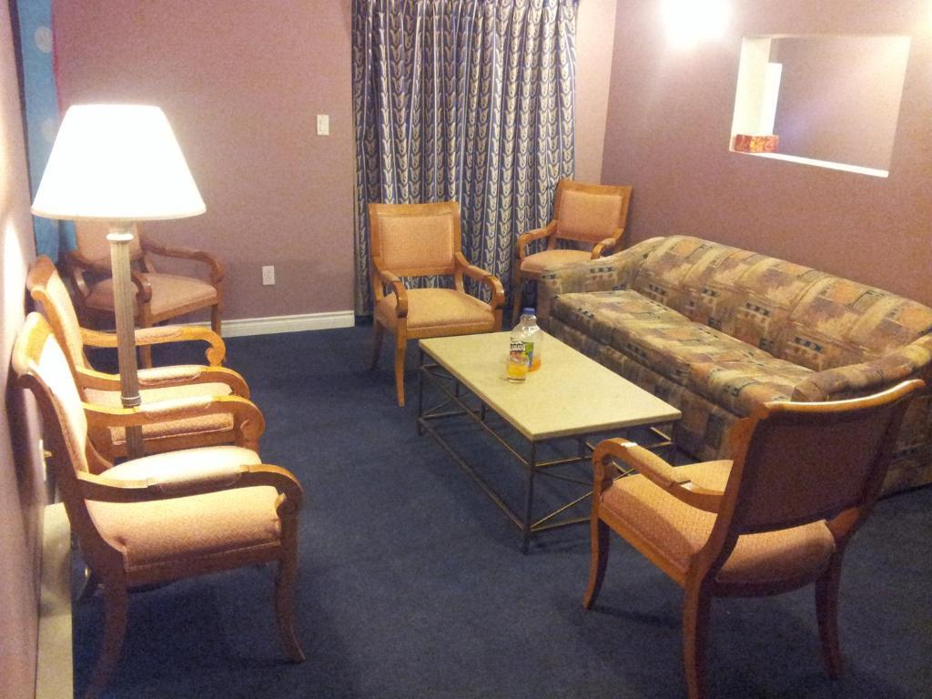 Cache Creek Inn Cameră foto